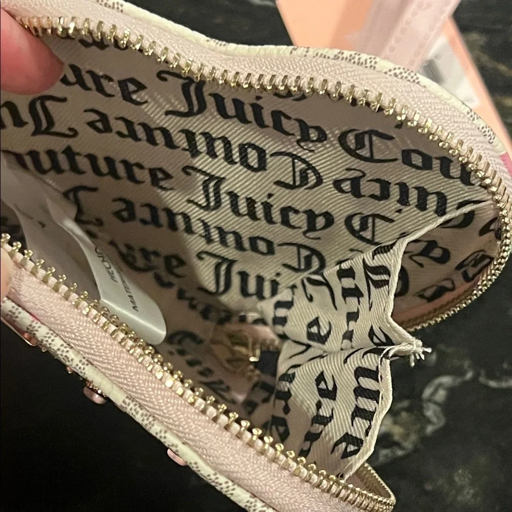Juicy Couture Pink and White Heart Wristlet